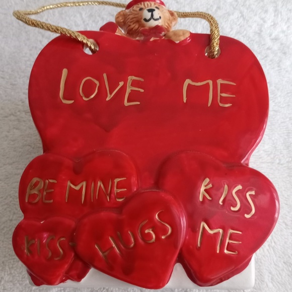 Vintage Ceramic Gift Bag Box W  Bear & Hearts w Sayings Valentine Day  AS IS - Picture 10 of 11